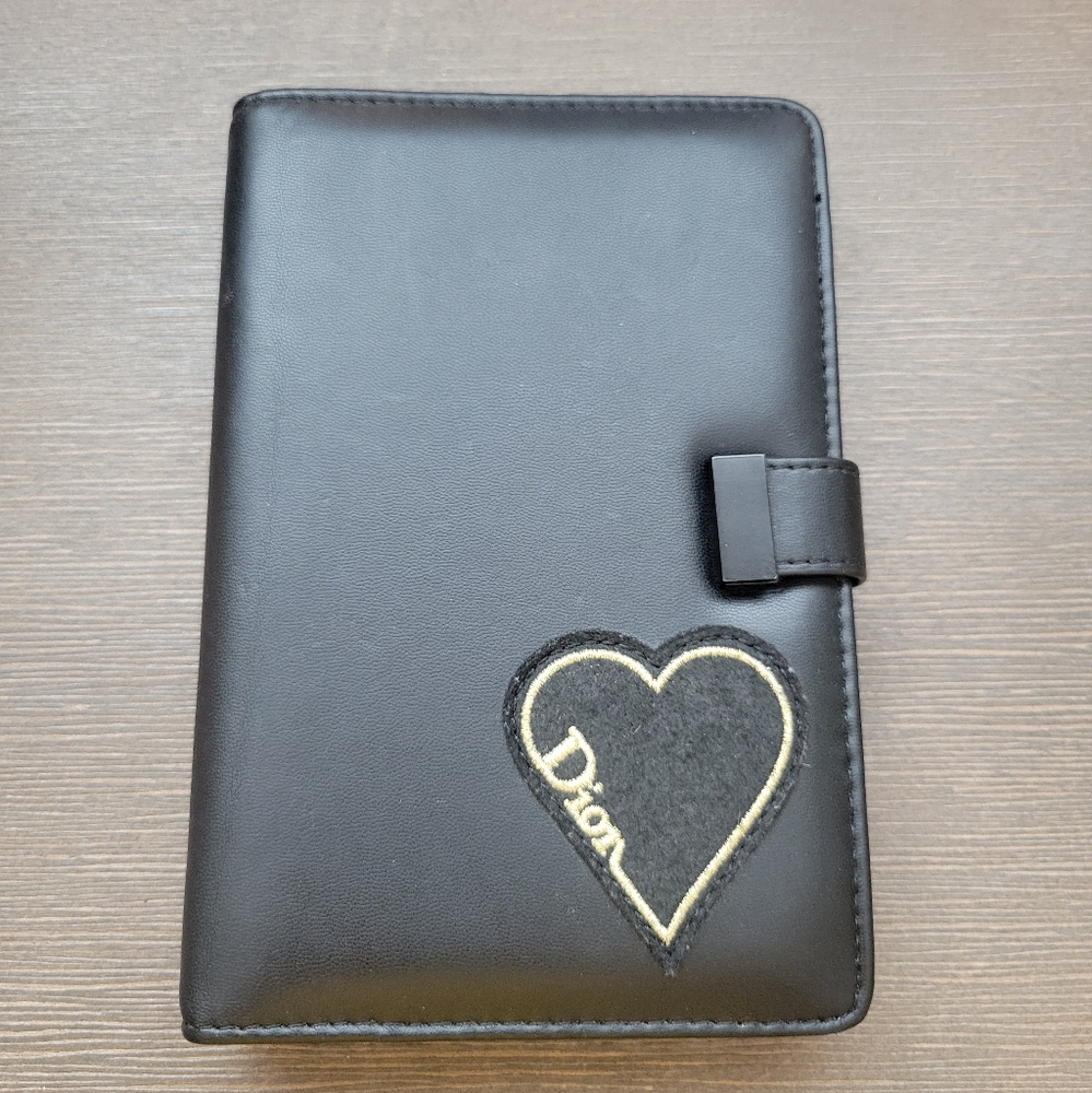 Dior Agenda
